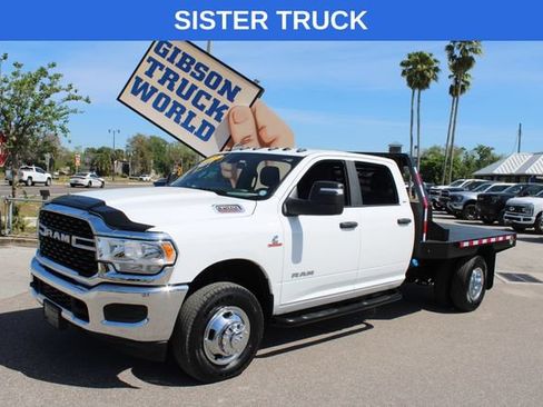 Used 2024 RAM 3500 SLT w/ Quick Order Package 2YG SLT AWD/4WD image 1