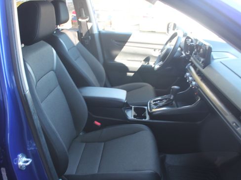 Used 2025 Honda CR-V EX image 21