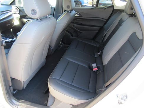 New 2026 Chevrolet Trax ACTIV w/ Driver Confidence Package FWD image 25