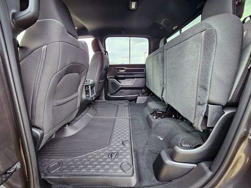 New 2026 RAM 1500 4x4 Crew Cab image 36