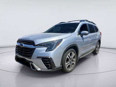 Used 2023 Subaru Ascent Touring AWD/4WD image 7
