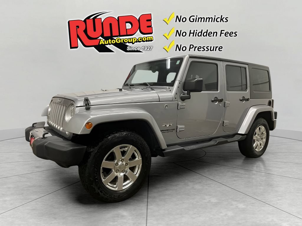 Used 2016 Jeep Wrangler Unlimited Sahara w/ Connectivity Group AWD/4WD image 1