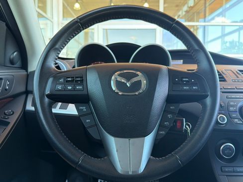 Used 2012 MAZDA MAZDA3 Touring FWD image 22