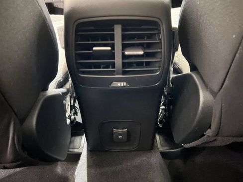 Used 2020 Ford Escape SE FWD image 19