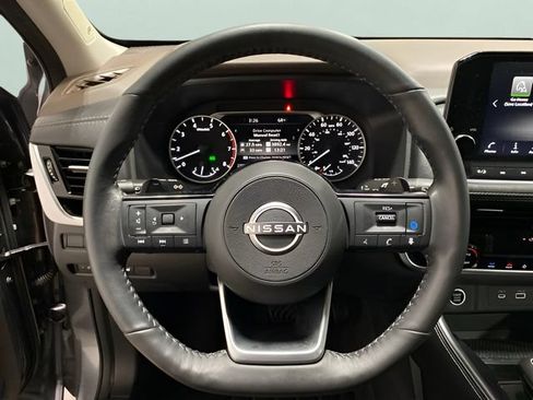 Certified 2023 Nissan Rogue SL w/ SL Premium Package AWD/4WD image 13