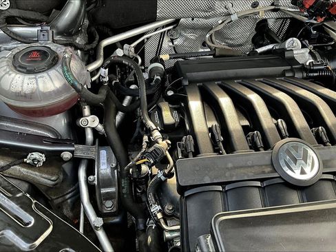 Used 2022 Volkswagen Atlas SE image 34