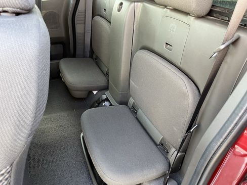 Used 2021 Nissan Frontier SV AWD/4WD image 17