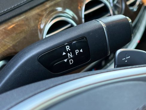Used 2015 Mercedes-Benz S 550 4MATIC Sedan image 14