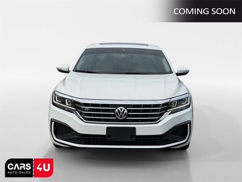 Used 2020 Volkswagen Passat 2.0T R-Line image 2