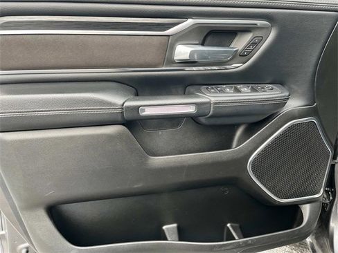 Used 2024 RAM 1500 Laramie image 22