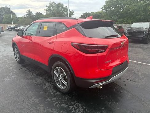 Certified 2024 Chevrolet Blazer LT w/ Convenience Package FWD image 8
