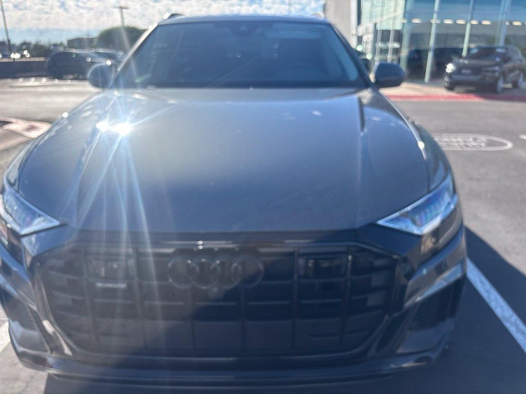 Used 2023 Audi Q8 Premium Plus AWD/4WD image 2