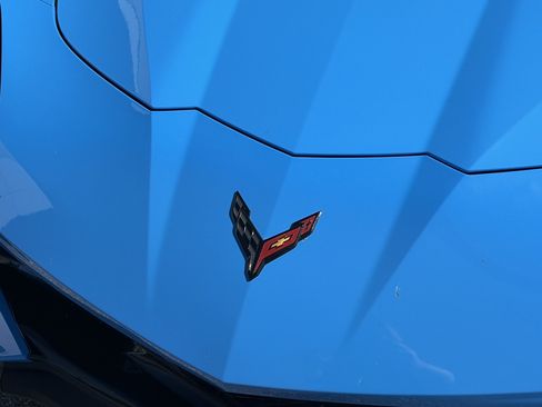 Used 2020 Chevrolet Corvette Stingray Preferred Cpe w/ 2LT Preferred Equipment Group RWD image 13