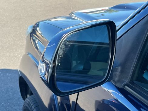 Used 2012 Toyota Tacoma 4x4 Double Cab w/ TRD Sport Pkg image 8