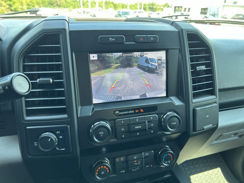 Used 2019 Ford F150 XL w/ Equipment Group 101A Mid RWD image 24