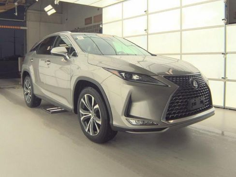 Used 2022 Lexus RX 350 AWD w/ Premium Package image 4