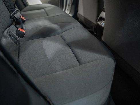 Used 2025 Toyota Corolla LE image 27