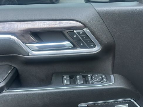 Used 2024 Chevrolet Silverado 3500 LTZ w/ LTZ Plus Package image 14