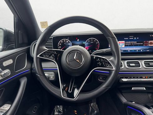 Used 2025 Mercedes-Benz GLE 350 4MATIC image 12