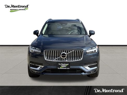 Used 2023 Volvo XC90 B6 Plus w/ Protection Package Premier image 2