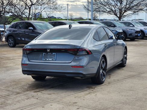 New 2026 Honda Accord SE image 3