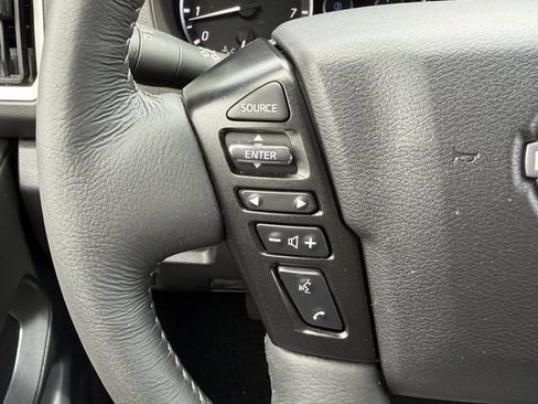 Used 2025 Nissan Frontier SV w/ SV Convenience Package RWD image 20