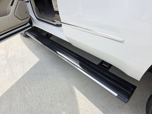 Used 2020 GMC Yukon Denali w/ Denali Ultimate Package image 37