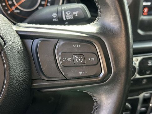 Used 2021 Jeep Gladiator Sport image 35