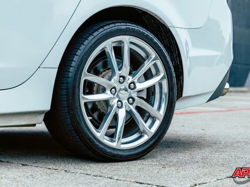 Used 2014 Chevrolet SS RWD image 60