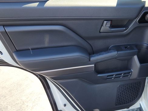 New 2026 Toyota 4Runner 4WD image 22