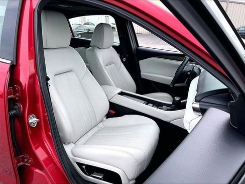 Used 2018 MAZDA MAZDA6 Signature image 11