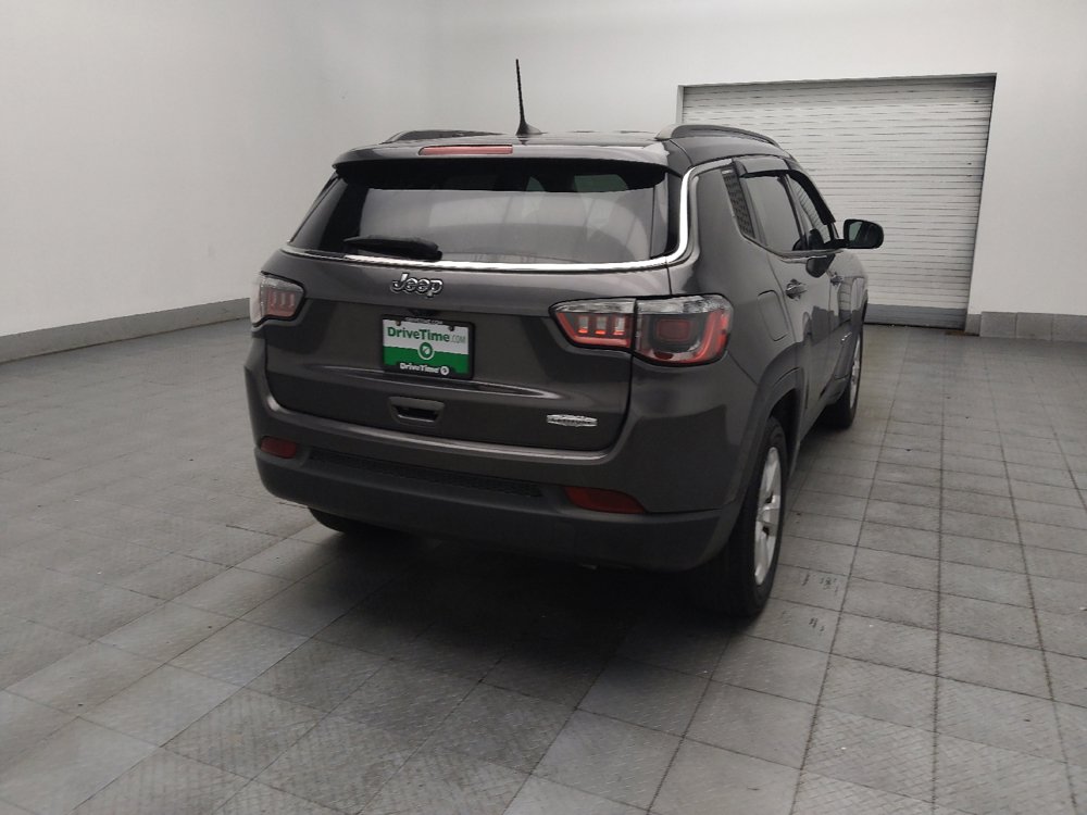 Used 2021 Jeep Compass Latitude FWD image 9