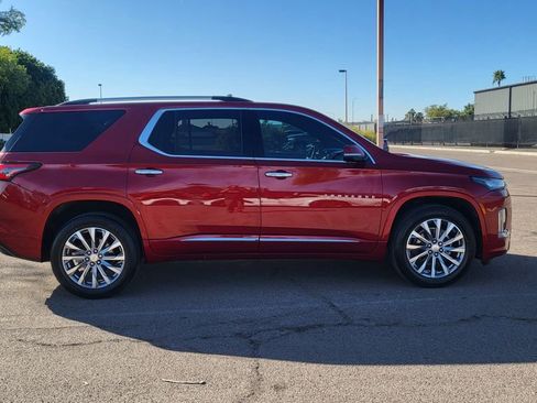 Used 2023 Chevrolet Traverse Premier image 10