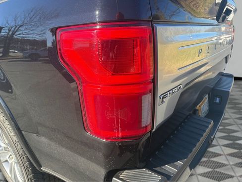 Used 2019 Ford F150 Platinum w/ Equipment Group 701A Luxury image 39