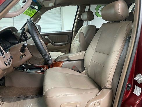 Used 2004 Toyota Tundra Limited image 9