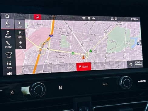 Certified 2023 Porsche Macan image 19