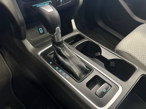 Used 2017 Ford Escape SE w/ Equipment Group 201A AWD/4WD image 21