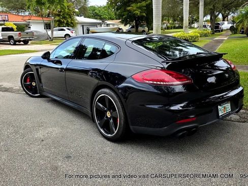 Used 2016 Porsche Panamera GTS image 18