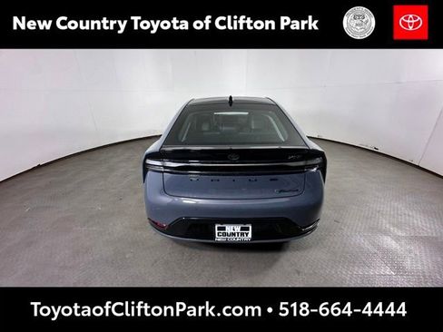 Used 2023 Toyota Prius Prime FWD image 4