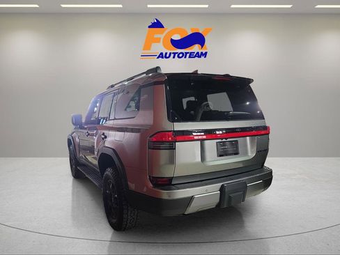 Used 2025 Lexus GX 550 image 2