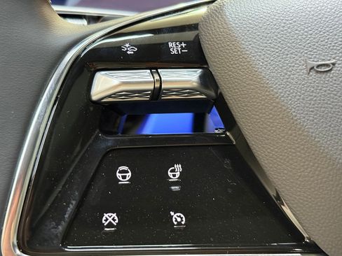 New 2026 Cadillac Optiq Sport 1 image 15