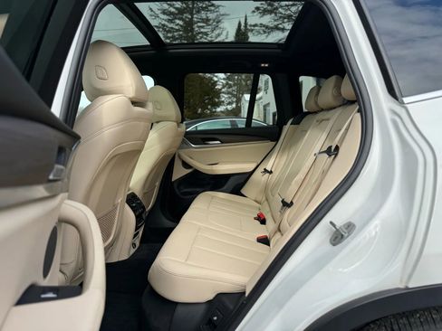 Used 2018 BMW X3 xDrive30i image 32