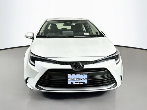 New 2026 Toyota Corolla XLE FWD image 2