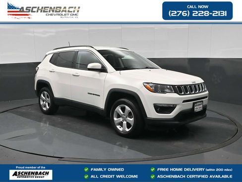 Used 2020 Jeep Compass Latitude AWD/4WD image 1