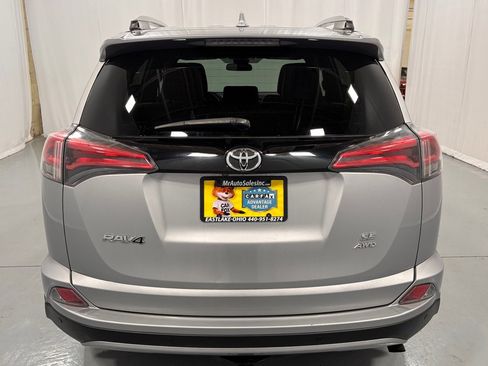 Used 2017 Toyota RAV4 SE w/ Advanced Technology Package image 6