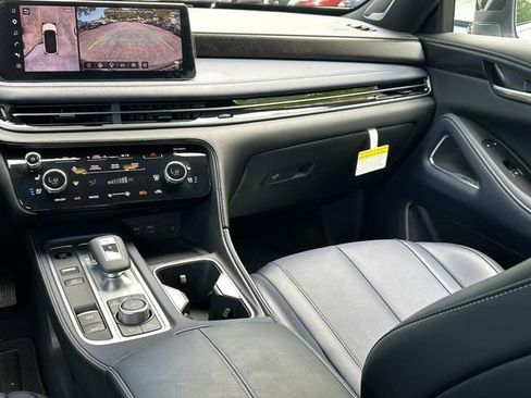 Certified 2026 INFINITI QX60 Sport w/ Dark Cargo Package AWD/4WD image 25