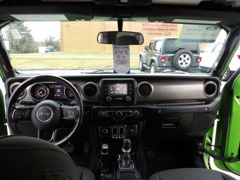 Used 2019 Jeep Wrangler Sport image 16