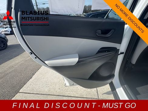 Used 2023 Hyundai Kona SEL w/ Cargo Package image 32