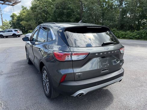 Used 2020 Ford Escape SEL AWD/4WD image 4