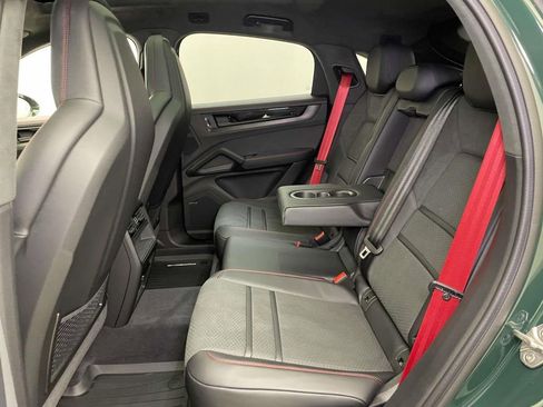 Used 2026 Porsche Cayenne GTS image 19